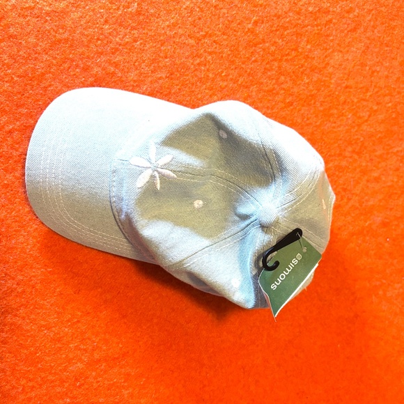 Embroidered flower light wash denim baseball cap hat NWT - Picture 3 of 7